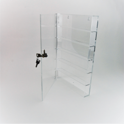 Vitrine  transparente  couteaux 