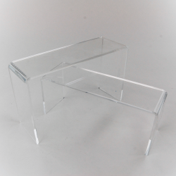 Présentoir podium porte produit pont en U plexi # VPP0061 Présentoir podium porte produit pont en U plexi # VPP0061