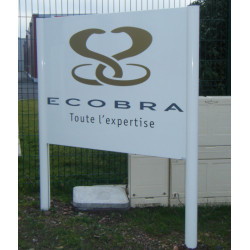 Réalisation de Panneau de signalétique extérieur bi-mat ECOBRA