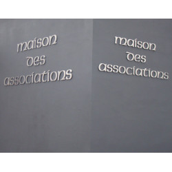 Réalisation Enseigne Lettre 3D relief Maison des associations