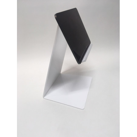 photo Support tablette rehaussée en plexi avec tablette en exemple photo Support tablette rehaussée en plexi avec tablette en exemple