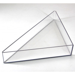 Réalisation Bac présentoir de produit forme triangle