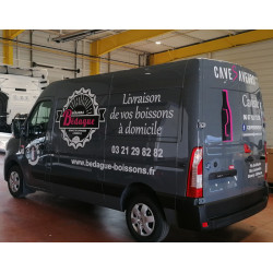 Réalisation Marquage lettrage véhicule camionnette 3.5T