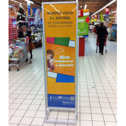 Réalisation d'un totem intérieur avec cadre porte affiche
