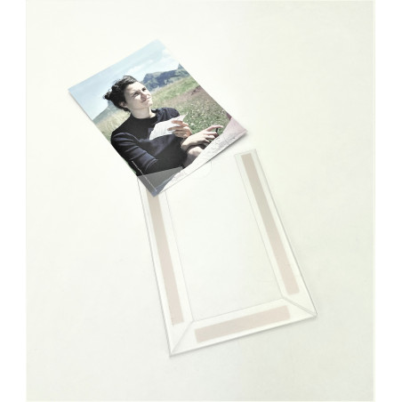 Pochettes auto-adhésives PVC transparentes murales ou sur vitrines