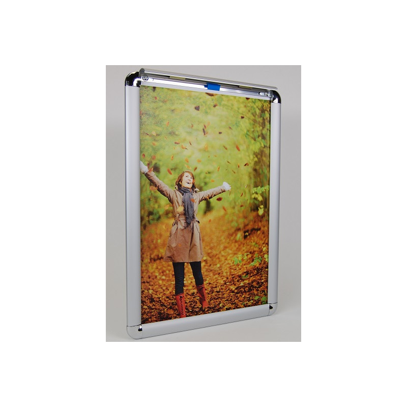 Cadre clippant à coins ronds