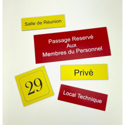 Plaquette gravoply pour l'intérieur