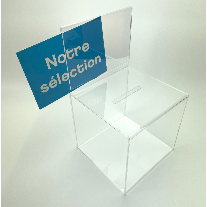 urne de vote en plexiglas avec affiche en exemple