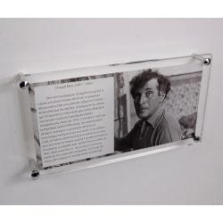 panneaux et plaques commémoratives et d'inauguration